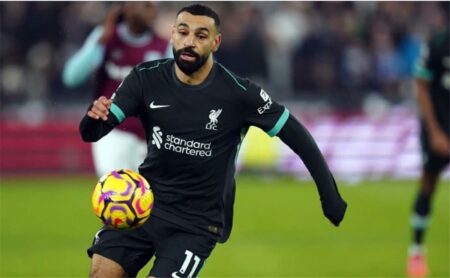 سلوت: محمد صلاح لم يعد يفاجئني.. ولا أمتلك السيطرة على مستقبله مع ليفربول