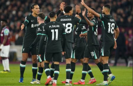ليس محمد صلاح.. ميكا ريتشاردز: ليفربول يمتلك أحد عظماء الدوري الإنجليزي