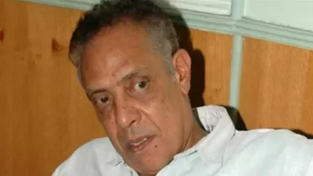 "فقدنا قيمة وقامة مصرية وعربية كبيرة".. رامي إمام ينعى نبيل الحلفاوي
