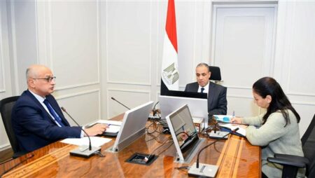 وزير الخارجية يجتمع مع وكيل سكرتير عام الأمم المتحدة للشئون الإنسانية