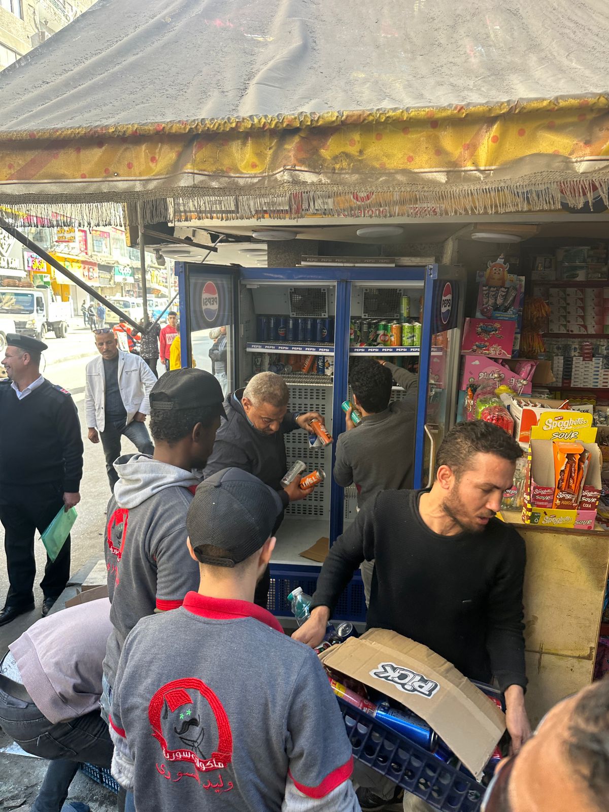 استجابة لشكاوى المواطنين.. رفع 1700 حالة إشغال في حملة مكبرة ببولاق الدكرور