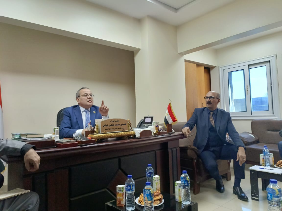 بسبب 5 سم قماش.. مصانع الملابس تعاني من غرامات وخسائر بالملايين تعرقل التصدير 1 بسبب 5 سم قماش.. مصانع الملابس تعاني من غرامات وخسائر بالملايين تعرقل التصدير