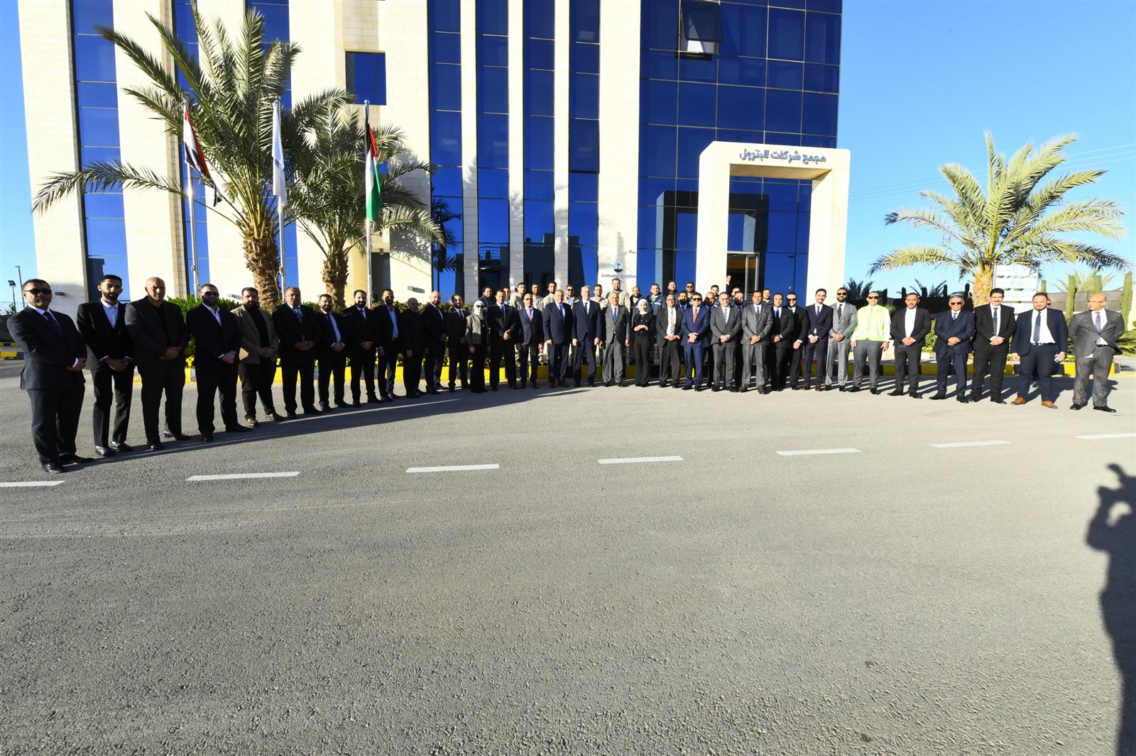 وزير البترول يجري زيارة تفقدية للشركات المصرية العاملة في الأردن