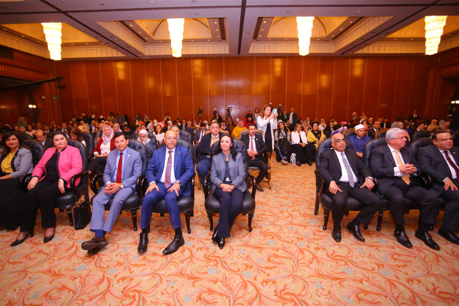 وزيرة التضامن تشهد مؤتمر "الجهود الوطنية لتضمين قضايا الأشخاص ذوي الإعاقة" 3 وزيرة التضامن تشهد مؤتمر "الجهود الوطنية لتضمين قضايا الأشخاص ذوي الإعاقة"
