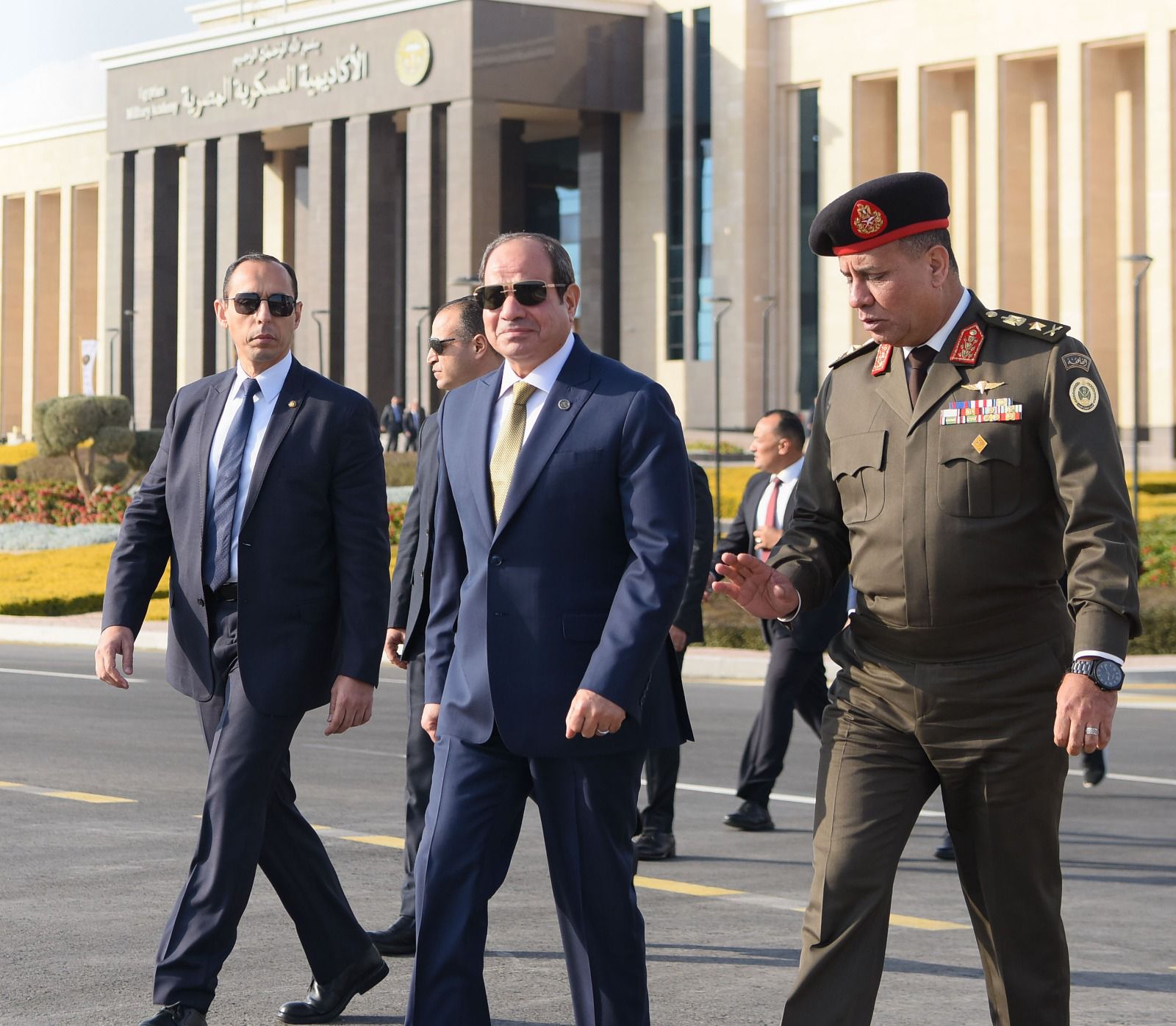 تفاصيل نشاط الرئيس السيسي اليوم (صور)