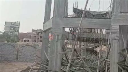 مصدر بالأوقاف عن انهيار سقف مسجد بالشرقية: السقالات ضعيفة.. وغير مسؤولين عن الواقعة