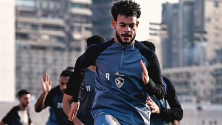 جوميز يمنح دونجا تعليمات خاصة بمواجهة الزمالك وإنيمبا بالكونفدرالية