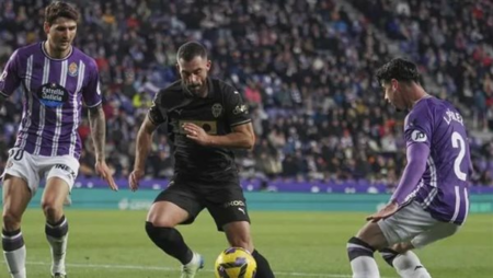 بلد الوليد يزيد من أوجاع فالنسيا في الدوري الإسباني