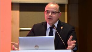 رئيس الرقابة المالية يوجّه مجمعة تأمين حوادث المركبات بصرف 100 ألف جنيه لكل متوفى بحادث سمالوط