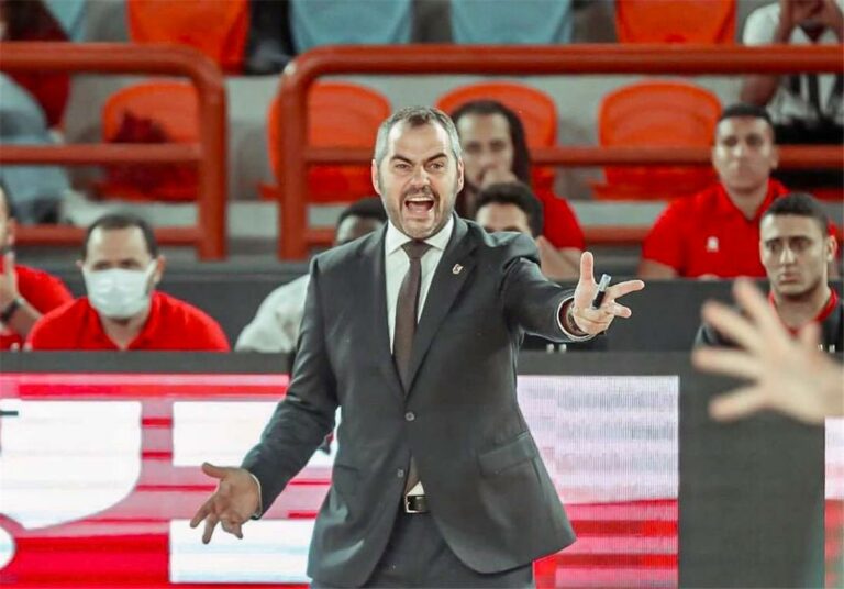 خاص | موقف أوجستي بوش من تدريب منتخب مصر لكرة السلة