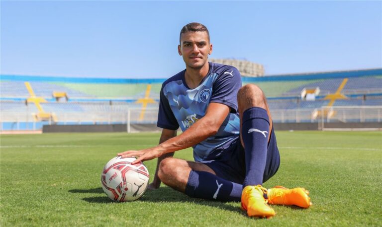 يوسف أسامة نبيه يرد على أنباء تواصل الزمالك لعودته ويروي كواليس انضمامه للاتحاد
