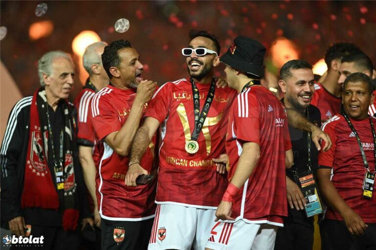 بعد السويحلي الليبي.. ناد جديد يدخل على خط مفاوضات ضم كهربا من الأهلي