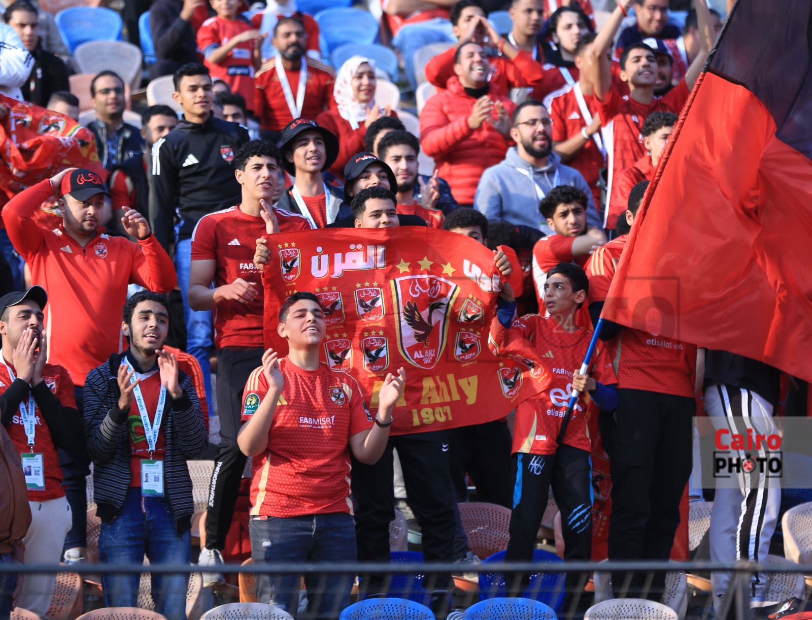 نتيجة مباراة الأهلي وسموحة في الدوري الممتاز.. تقدم المارد الأحمر في الشوط الأول 3 نتيجة مباراة الأهلي وسموحة في الدوري الممتاز.. تقدم المارد الأحمر في الشوط الأول