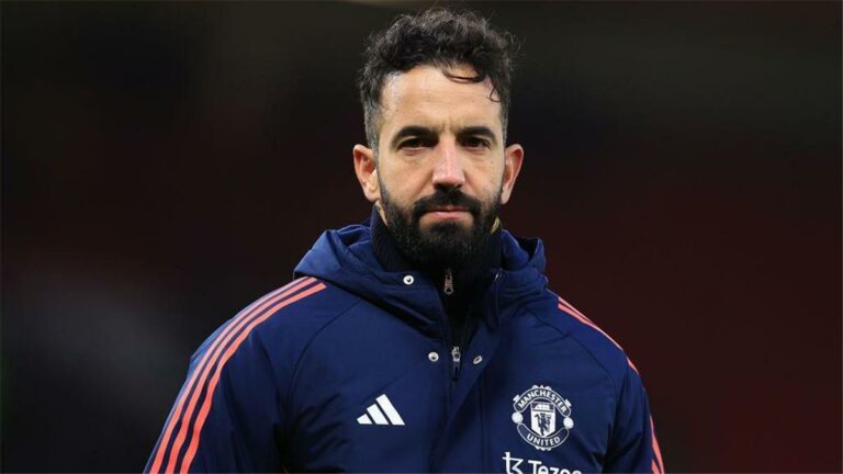 تقارير: أموريم يطالب مانشستر يونايتد بالتعاقد مع لاعب باريس سان جيرمان