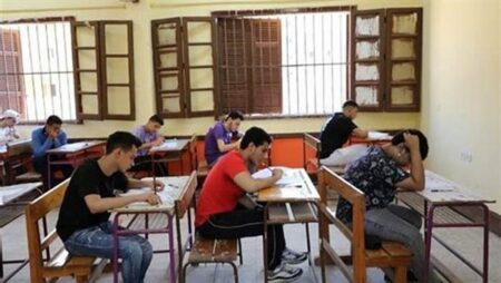 نائب وزير التربية والتعليم: فكرة البكالوريا تقضي على الفرصة الواحدة الحاسمة للمصير وكأنها مقامرة