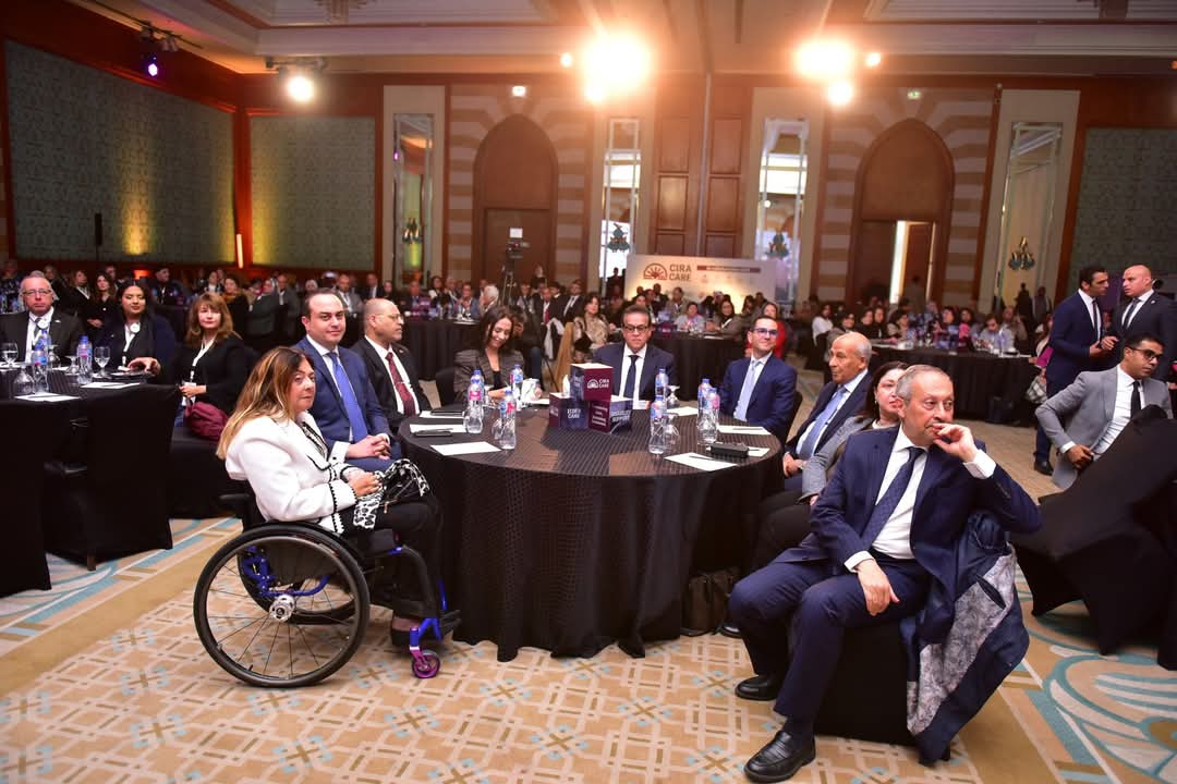 وزير العمل يشهد التدشين الرسمي لمبادرة "سيراكير"
