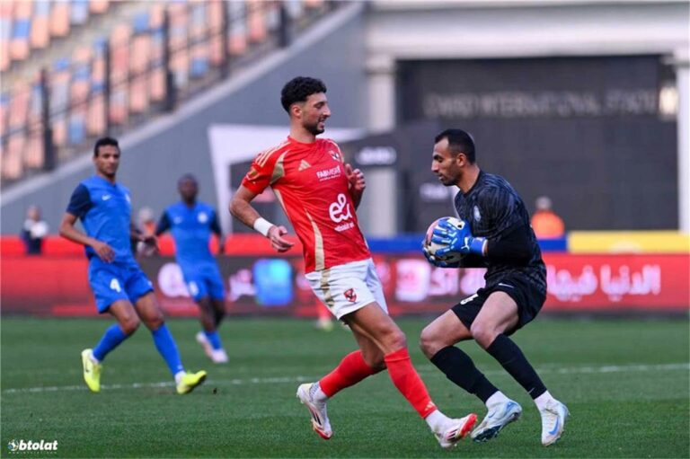 الأهلي يعلن نتيجة الفحوصات الطبية لـ وسام أبو علي بعد تعرضه للإغماء