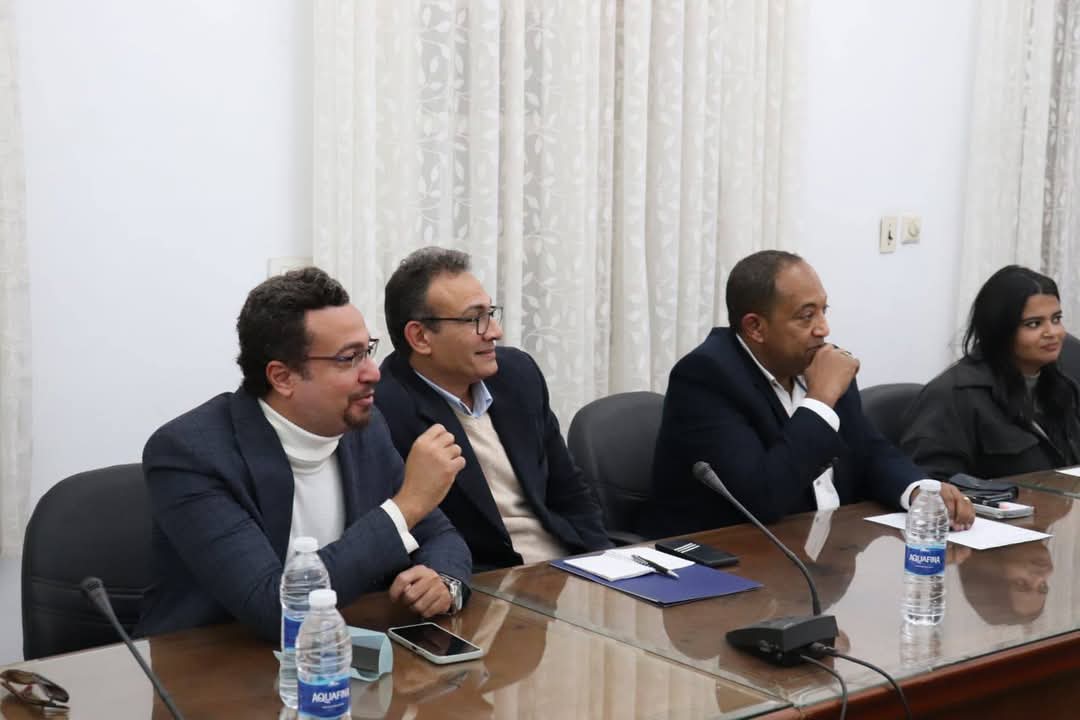 نائب محافظ الجيزة تبحث ضم المحافظة للمدن الإبداعية باليونيسكو