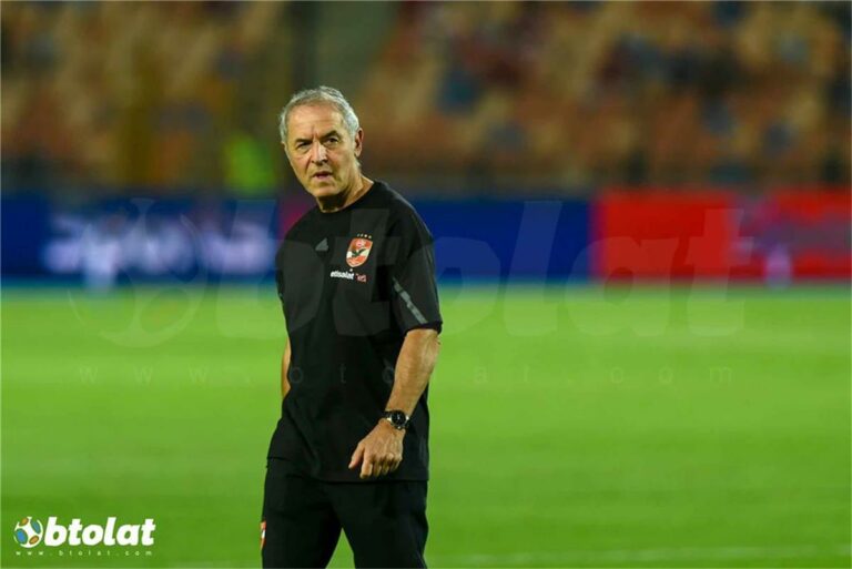 كولر: مهارات لاعب الأهلي لا توجد في مصر.. والشناوي وافق على الجلوس بديلًا