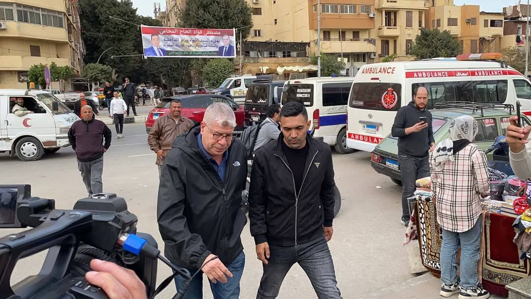 الخطيب وحسن حمدي وطاهر أبوزيد في جنازة ميمي الشربيني|صور 2 الخطيب وحسن حمدي وطاهر أبوزيد في جنازة ميمي الشربيني|صور