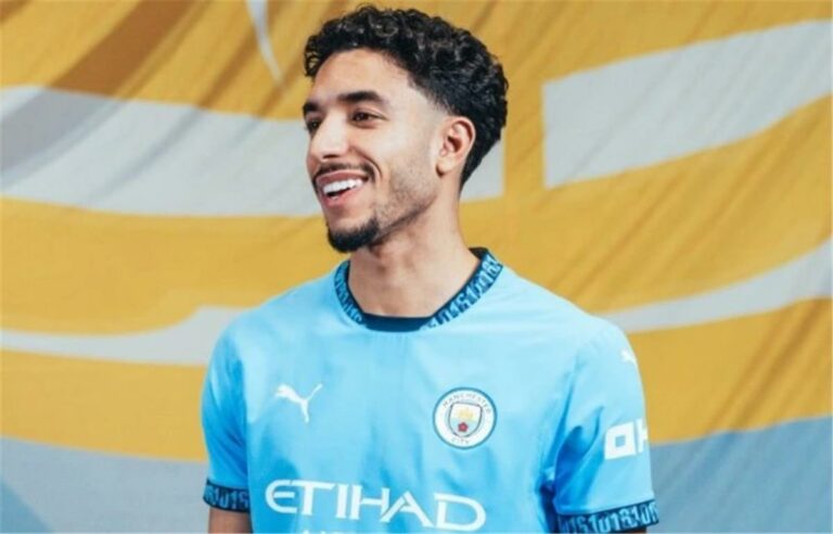 مطحنة كروية.. 6 مباريات ضرب نار تنتظر عمر مرموش في الدوري الإنجليزي مع السيتي