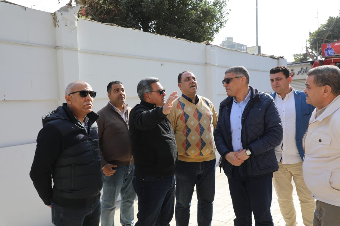 محافظ الجيزة يعاين عددا من المواقع بأحياء الدقي والعجوزة لدراسة استغلالها 5 محافظ الجيزة يعاين عددا من المواقع بأحياء الدقي والعجوزة لدراسة استغلالها