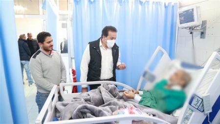 خلال زيارته للمنوفية.. وزير الصحة يوجه بتحرير محضر لإثبات واقعة تعدي على ممرضة
