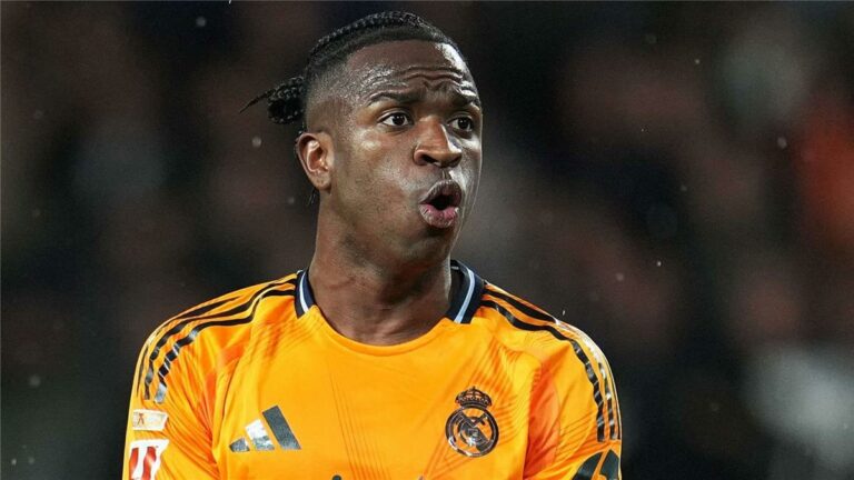 بعد فينيسيوس.. الدوري السعودي يحاول خطف لاعب برشلونة المتألق