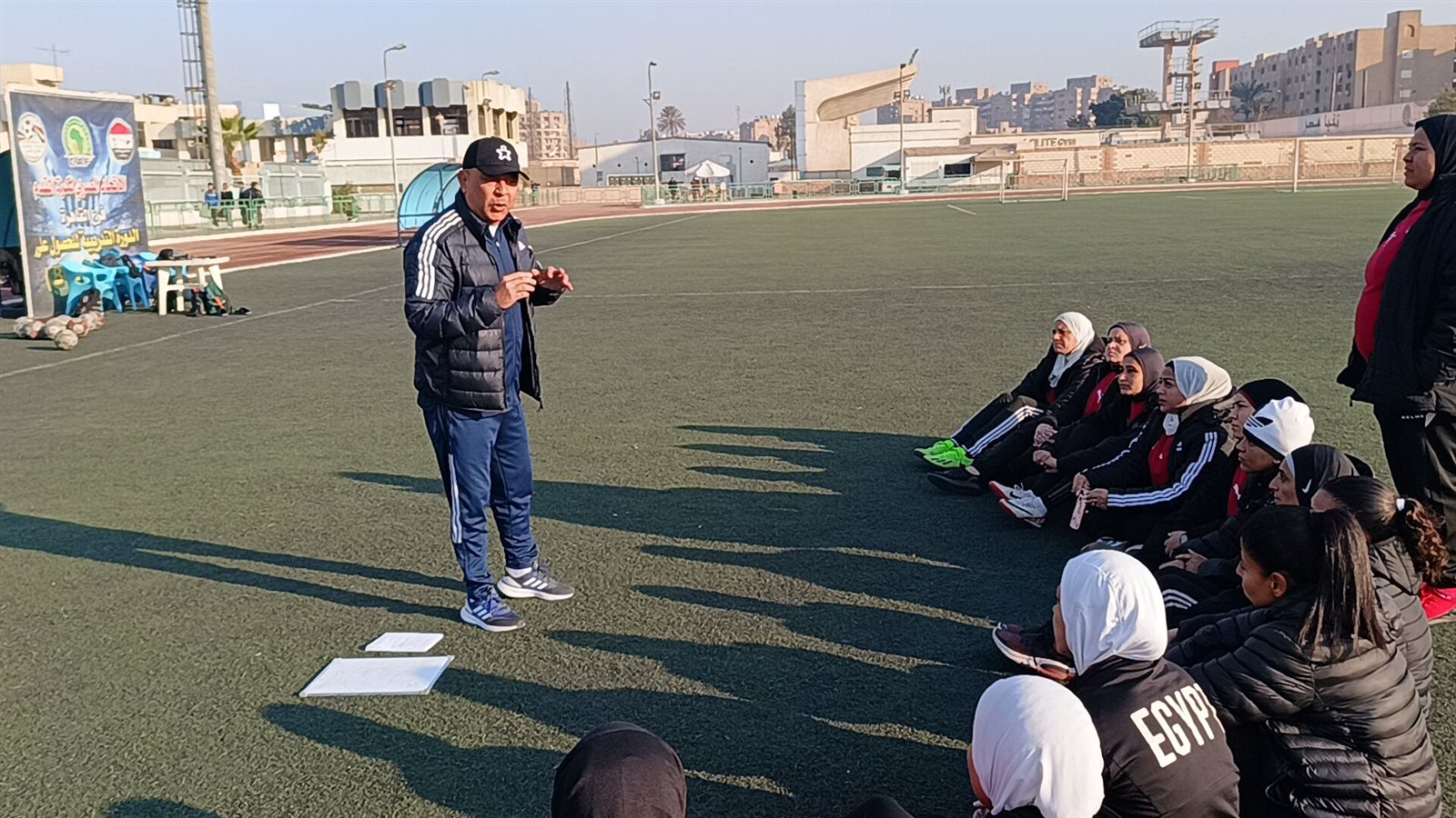 عطية السيد محاضرًا بدورة الرخصة الإفريقية B 7 بنادي اتحاد الشرطة 3 عطية السيد محاضرًا بدورة الرخصة الإفريقية B 7 بنادي اتحاد الشرطة
