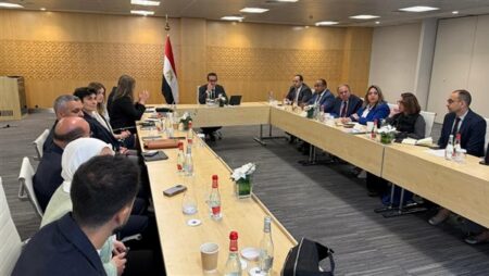 مؤتمر«أرب هيلث».. وزير الصحة يبحث فرص التعاون في مجال التكنولوجيا الصحية