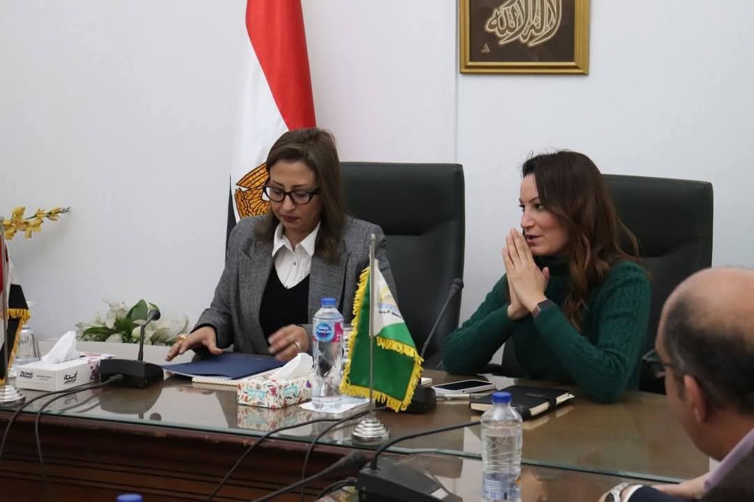 نائب محافظ الجيزة تناقش خطة تنظيم القوافل العلاجية مع مؤسسة حياة كريمة 6 نائب محافظ الجيزة تناقش خطة تنظيم القوافل العلاجية مع مؤسسة حياة كريمة