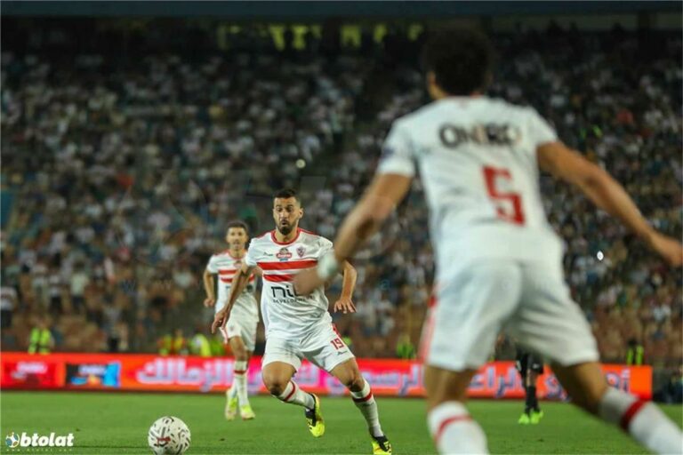 فيديو | عبد الله السعيد يغادر مباراة الزمالك وبيراميدز مصابًا