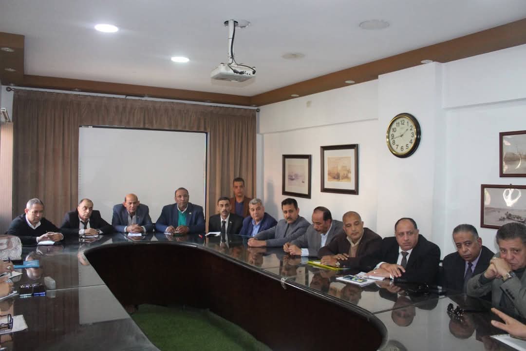 عطية: تأهب واستعداد لتحقيق العدالة في اختبارات الشهادة الإعدادية بالجيزة 3 عطية: تأهب واستعداد لتحقيق العدالة في اختبارات الشهادة الإعدادية بالجيزة