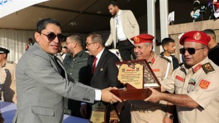 رئيس الحكومة الليبية يشيد بدور مصر في دعم الشعب الليبي