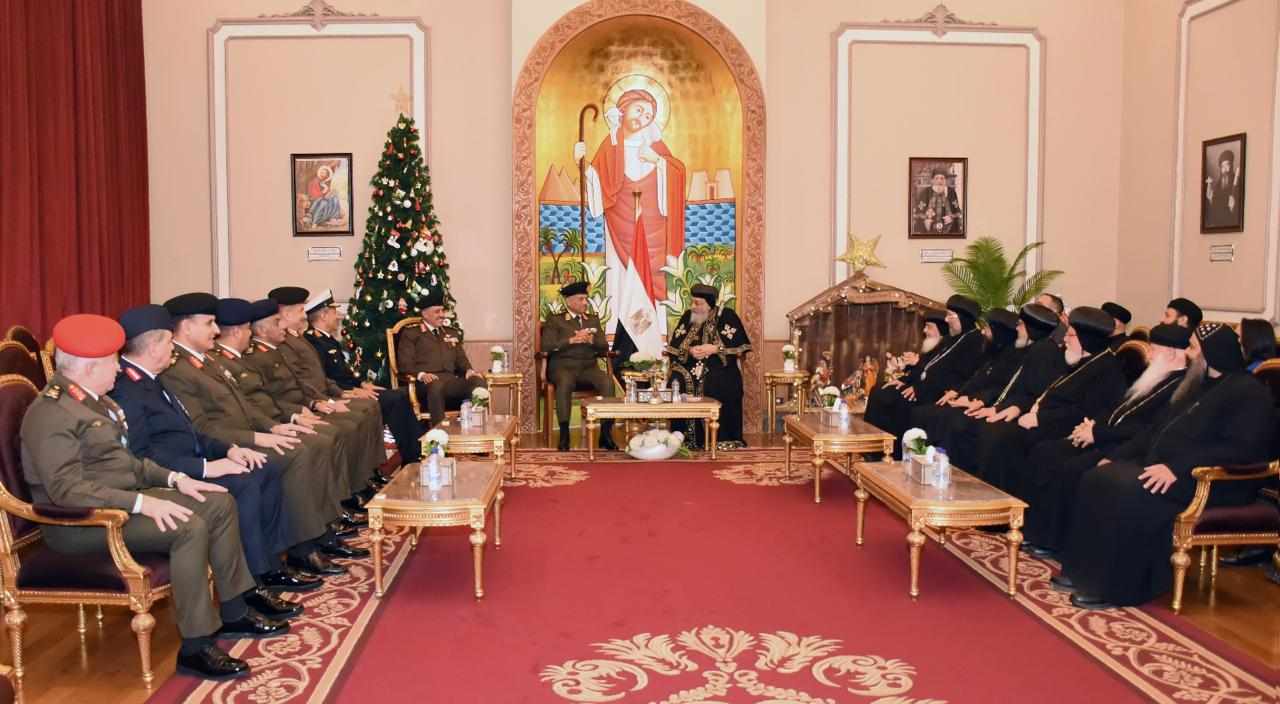 وزير الدفاع يهنئ البابا تواضروس الثاني بعيد الميلاد المجيد.. شاهد 1 وزير الدفاع يهنئ البابا تواضروس الثاني بعيد الميلاد المجيد.. شاهد