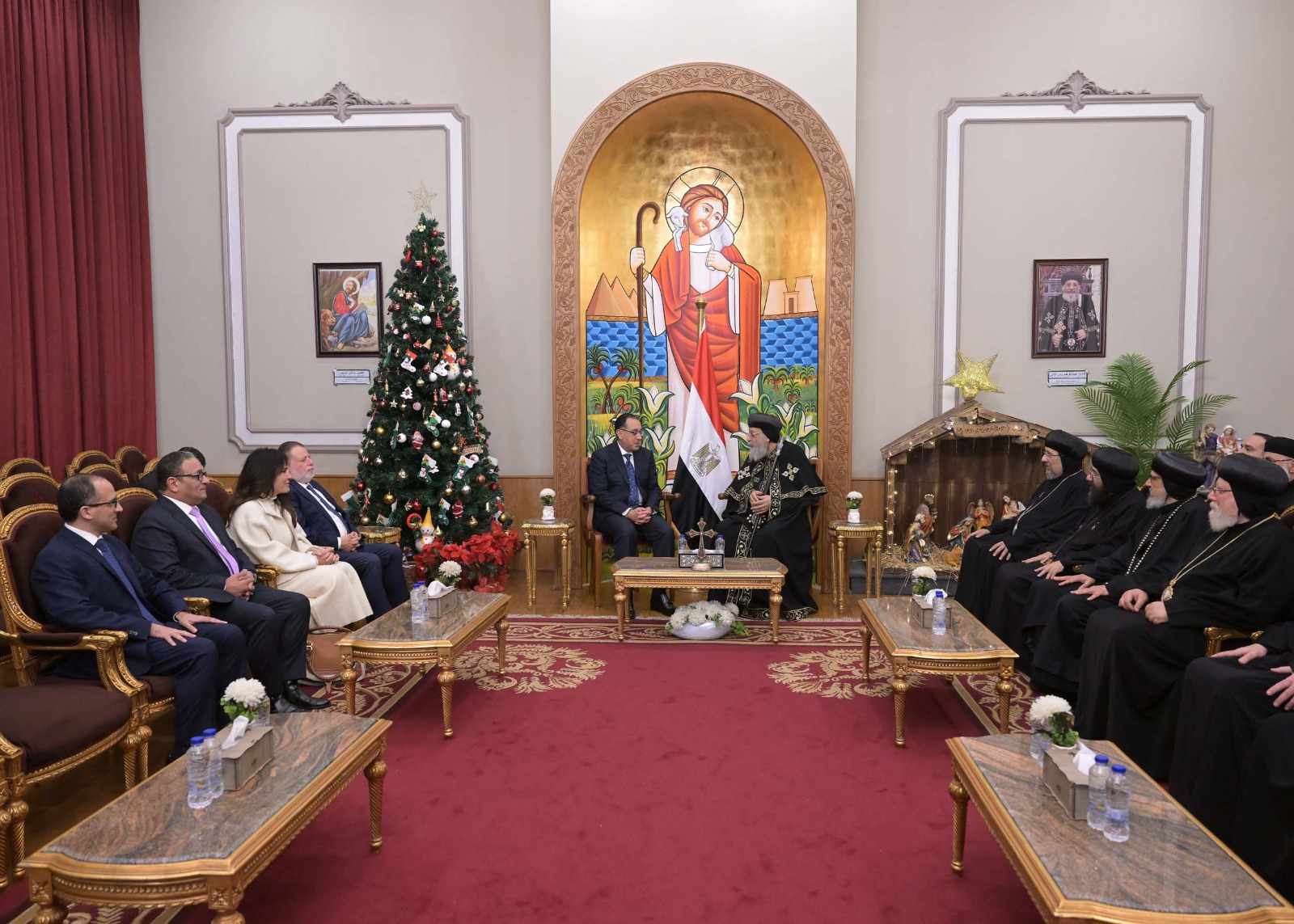 رئيس الوزراء يهنئ البابا تواضروس بعيد الميلاد المجيد 3 رئيس الوزراء يهنئ البابا تواضروس بعيد الميلاد المجيد
