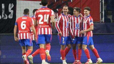 دوري أبطال أوروبا.. أتلتيكو مدريد يدك سالزبورج بثلاثية في الشوط الأول