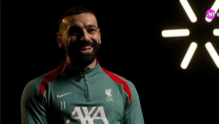 محمد صلاح: مررت بأوقات صعبة لكنني سعيد الآن.. وأريد أن أكون قدوة لشعبي
