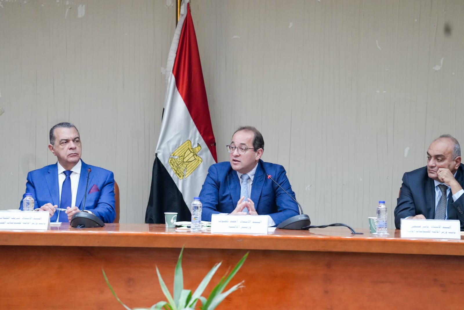 بناء حالة إيجابية جديدة مع الممولين ترتكز على الثقة والشراكة والمساندة 1 بناء حالة إيجابية جديدة مع الممولين ترتكز على الثقة والشراكة والمساندة