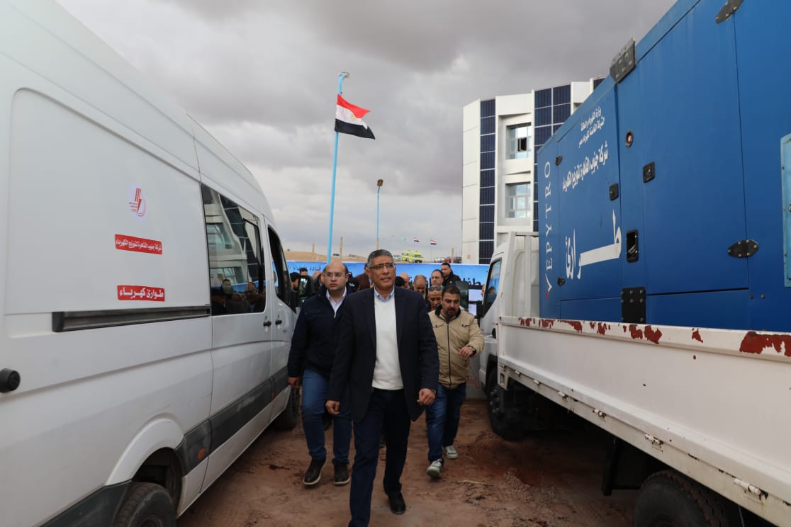 محافظ الجيزة يشهد أكبر اصطفاف استعدادا للطوارئ والأزمات 7 محافظ الجيزة يشهد أكبر اصطفاف استعدادا للطوارئ والأزمات