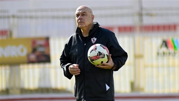 الزمالك يكشف لـ كريستيان جروس موقف التعاقد مع لاعبين أجانب من عدمه الزمالك يكشف لـ كريستيان جروس موقف التعاقد مع لاعبين أجانب من عدمه