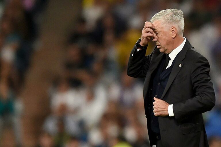 فيديو | لاعب ريال مدريد يغادر مباراة إسبانيول مصابًا