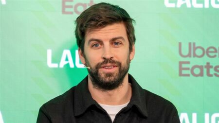 بيكيه يواصل الهجوم على ريال مدريد: أتفق مع سيميوني.. وبرشلونة يمتلك مواهب أكثر منهم