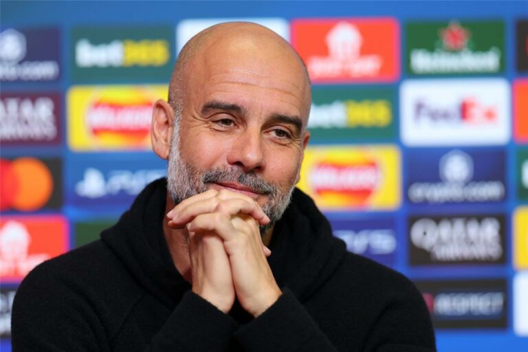 جوارديولا يشيد بـ برشلونة مع هانز فليك: أحد أفضل النسخ في تاريخ النادي