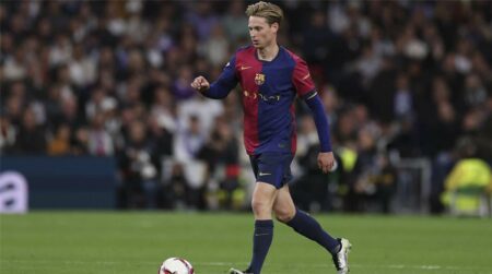 ديكو: نريد استمرار شعور دي يونج بالإحباط في برشلونة