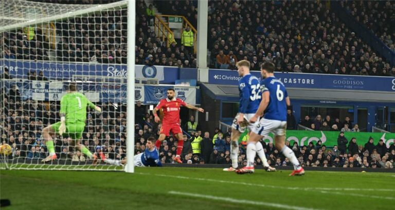 تقييم محمد صلاح في مباراة ليفربول وإيفرتون بـ الدوري الإنجليزي