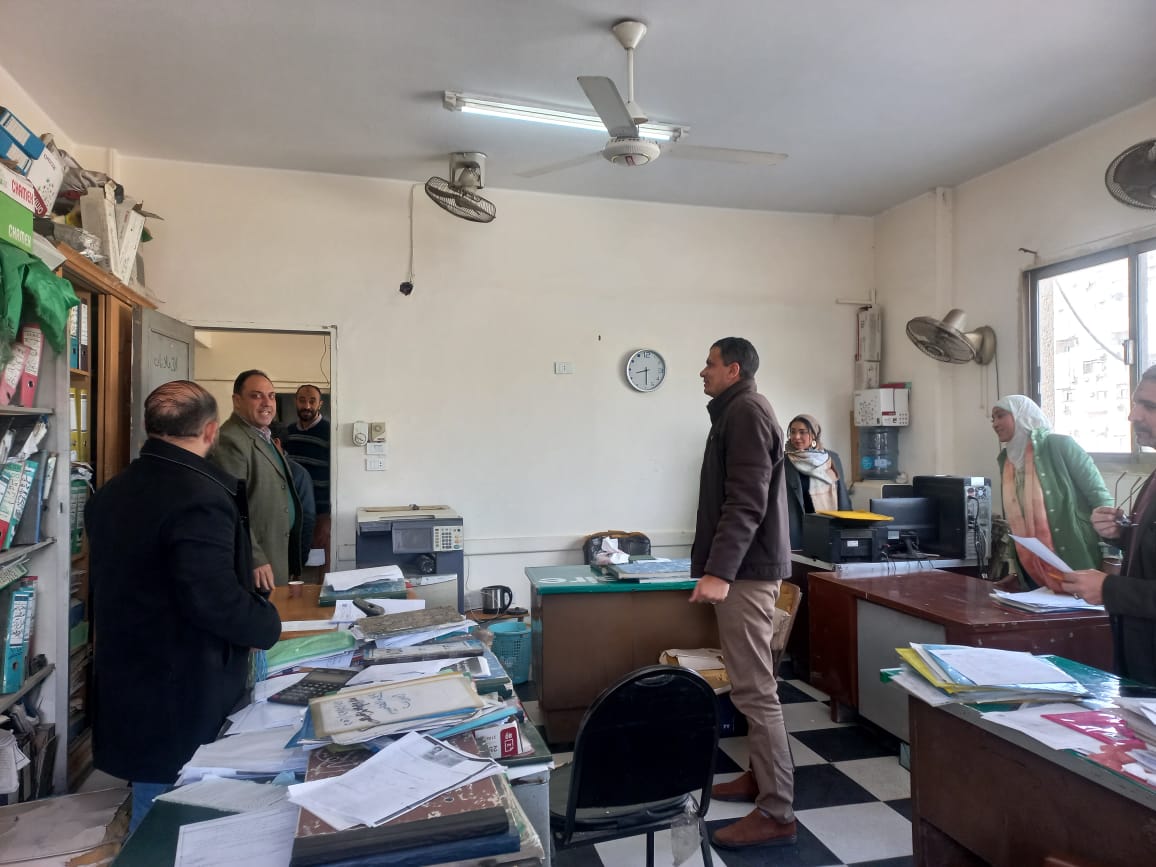رئيس حي العجوزة يهنئ الموظفين بحلول شهر رمضان ويؤكد دعمه الكامل لهم 3 رئيس حي العجوزة يهنئ الموظفين بحلول شهر رمضان ويؤكد دعمه الكامل لهم