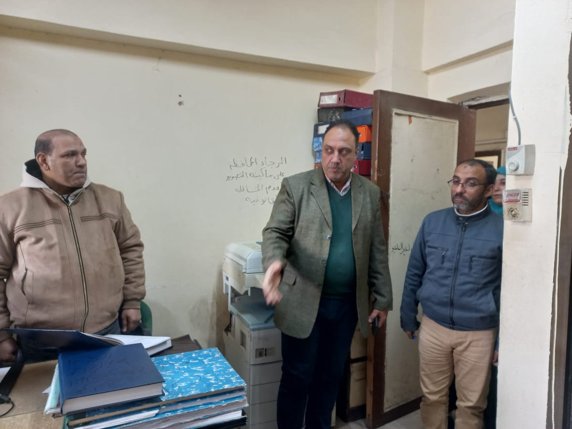 رئيس حي العجوزة يهنئ الموظفين بحلول شهر رمضان ويؤكد دعمه الكامل لهم 8 رئيس حي العجوزة يهنئ الموظفين بحلول شهر رمضان ويؤكد دعمه الكامل لهم