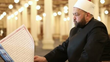 خطيب مسجد عمرو بن العاص: جبر الخاطر من أحب الأعمال إلى الله في ليلة النصف من شعبان