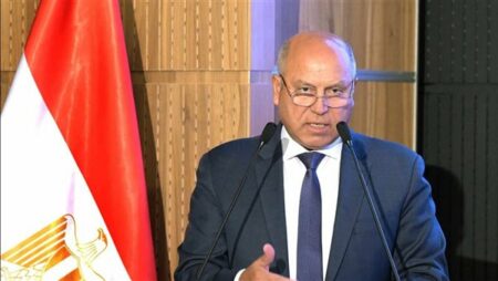 غدًا.. لقاء "الوزير" والمستثمرين الصناعيين بمحافظة السويس